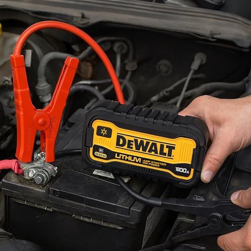 DEWALT DXAELJ18C 1800 peak amp lithium jump starter — photo 3